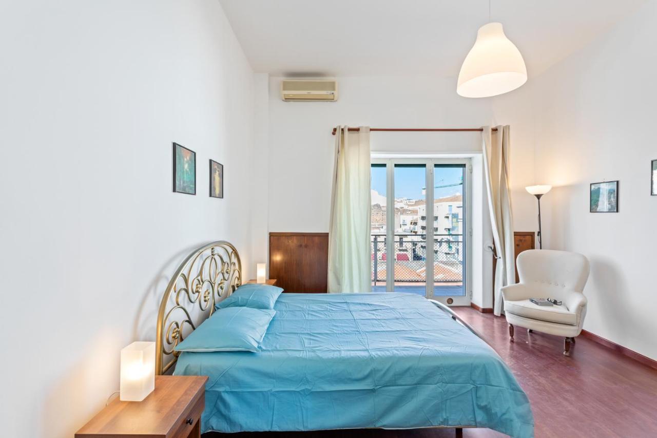 Liberta Frame Apartment With Terrace And Etna View Catania-Fontanarossai nemzetközi repülőtér Kültér fotó
